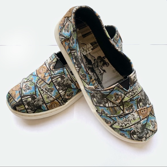 Multi Star Wars Ewok Print Youth Toms Size 2.5 - Picture 2 of 8